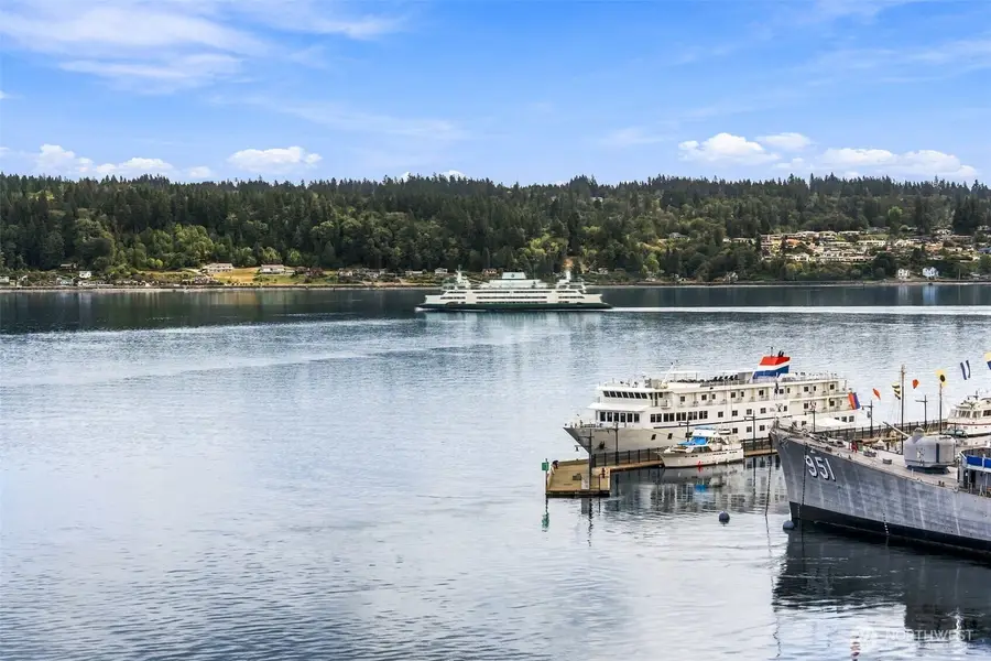 400 Washington Avenue #303, Bremerton, WA 98337 - #2