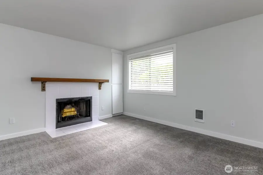4812 S 187th Place #B203, Seatac, WA 98188 - #3