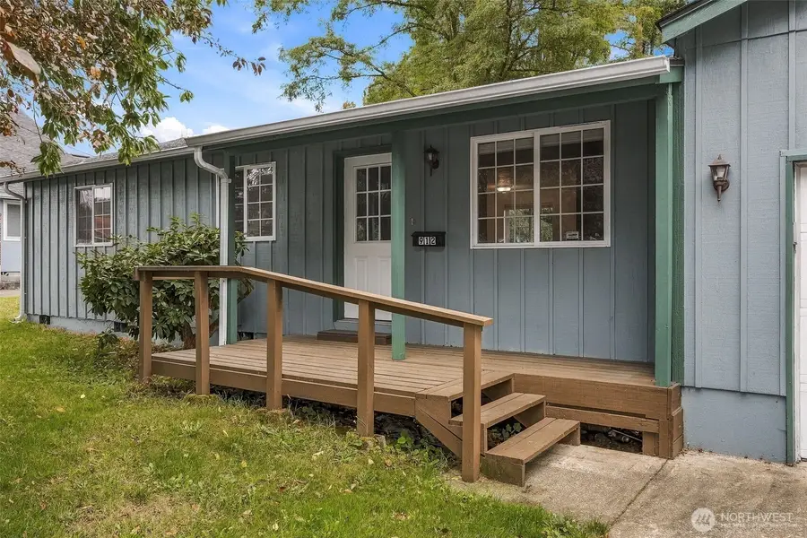 912 Marion Street, Centralia, WA 98531 - #2