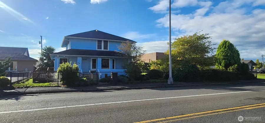 305 W 1st Street, Aberdeen, WA 98520 - #2
