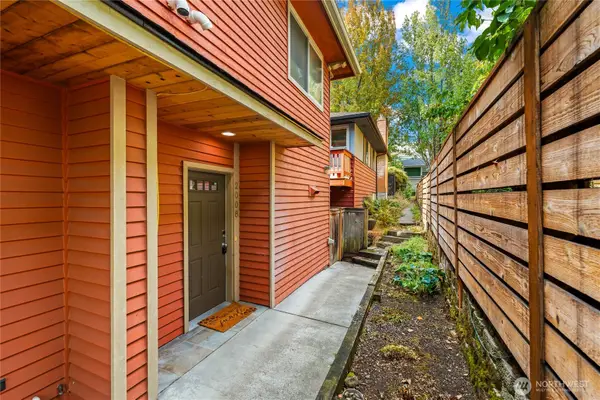 2008 15th Ave South, Seattle, WA 98144