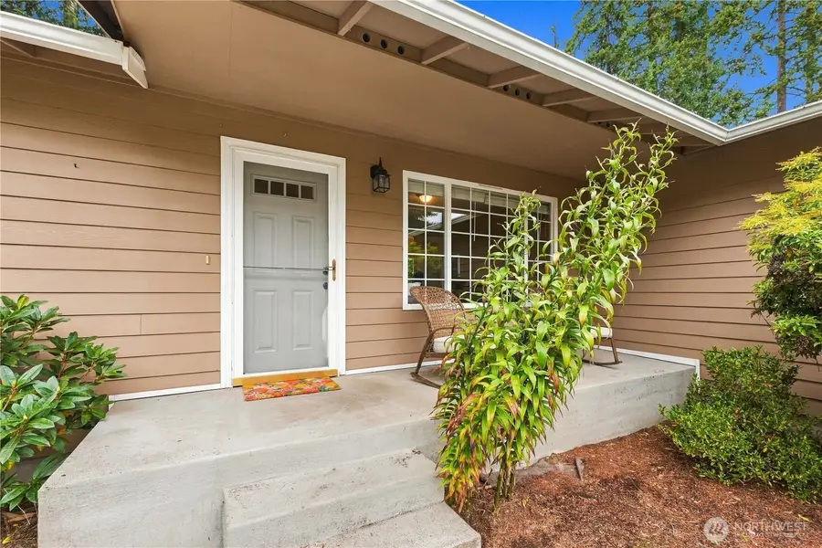 7721 Locust Avenue E, Bonney Lake, WA 98391 - #2