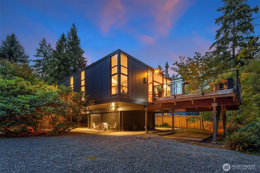 220 130th Avenue Se, Bellevue, WA 98005 - #3