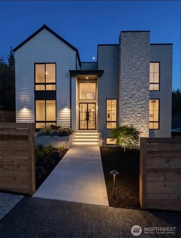 3410 Ruffner Street, Seattle, WA 98199