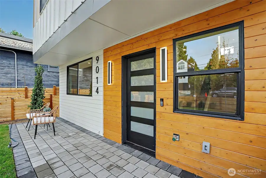 9014 4th Avenue Nw, Seattle, WA 98117 - #2