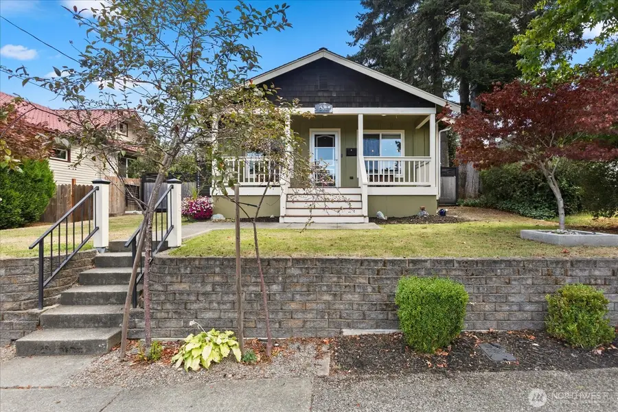 612 N 6th Street, Mount Vernon, WA 98273 - #3