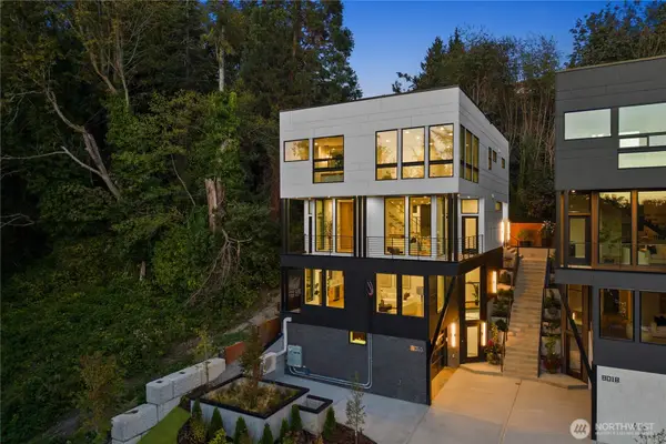 8014 45th Avenue Sw, Seattle, WA 98136