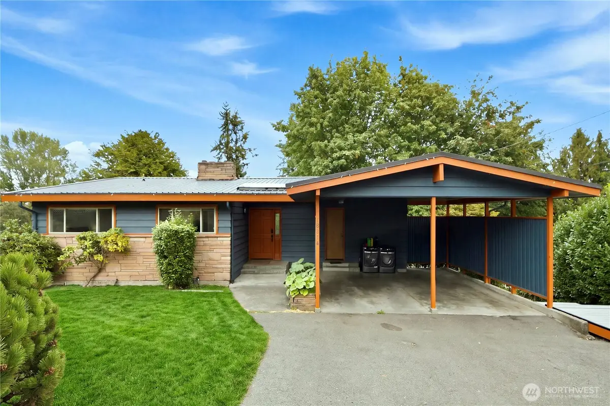 18534 55th Avenue Ne, Kenmore, WA 98028 - #1