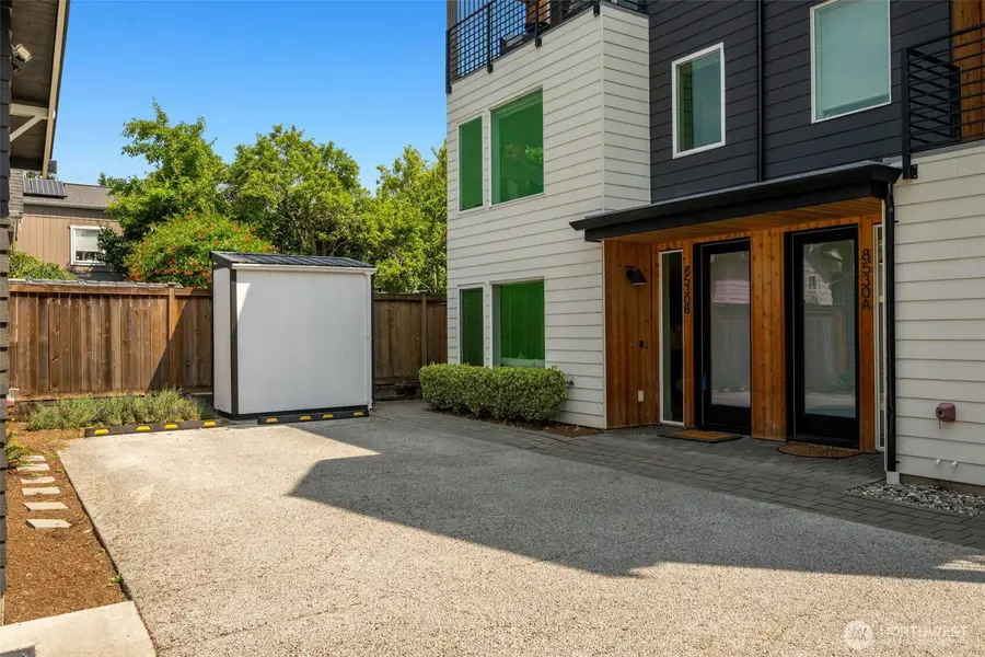 8530 13th Avenue Nw #B, Seattle, WA 98117 - #3