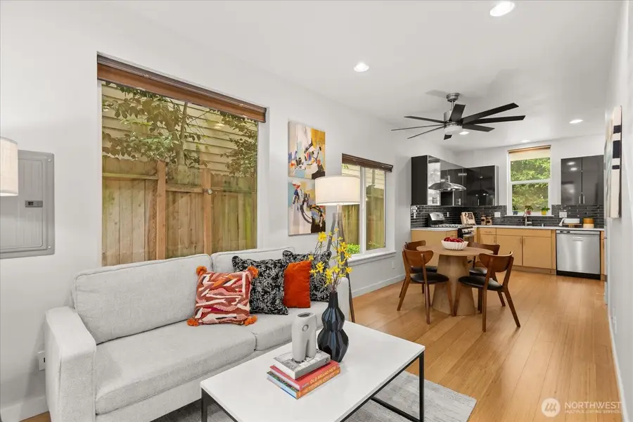 3423 Beacon Avenue S, Seattle, WA 98144 - #2