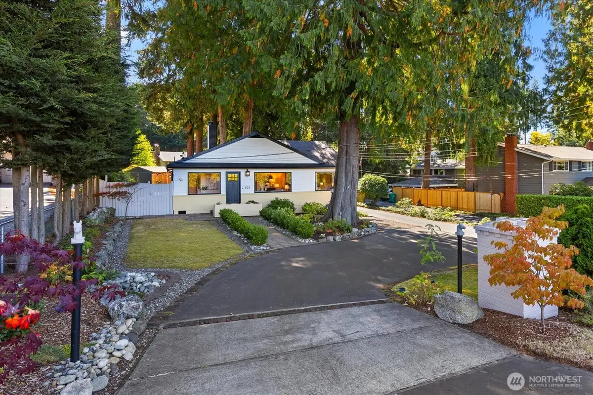 825 NW 180th Street, Shoreline, WA 98177 - #1
