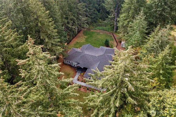 8216 Baird Road Ne, Olympia, WA 98516