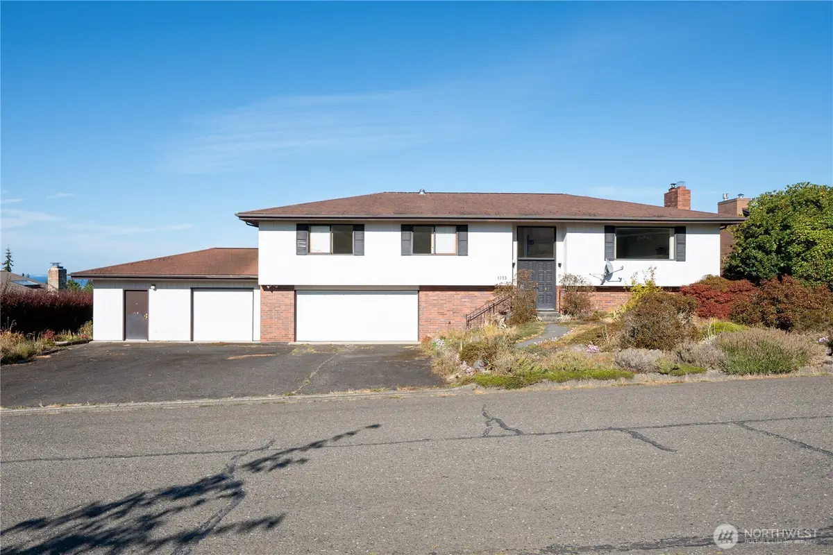 1713 E Fourth, Port Angeles, WA 98362 - #1