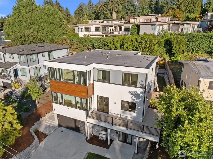 328 Slater Street S, Kirkland, WA 98033 - #2