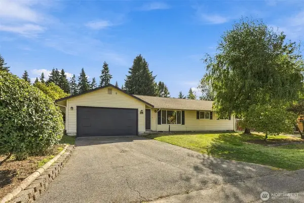 6202 226th Street Sw, Mountlake Terrace, WA 98043