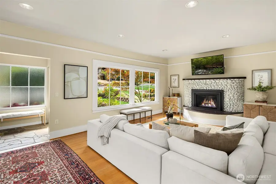 2534 NE 94th Street, Seattle, WA 98115 - #3