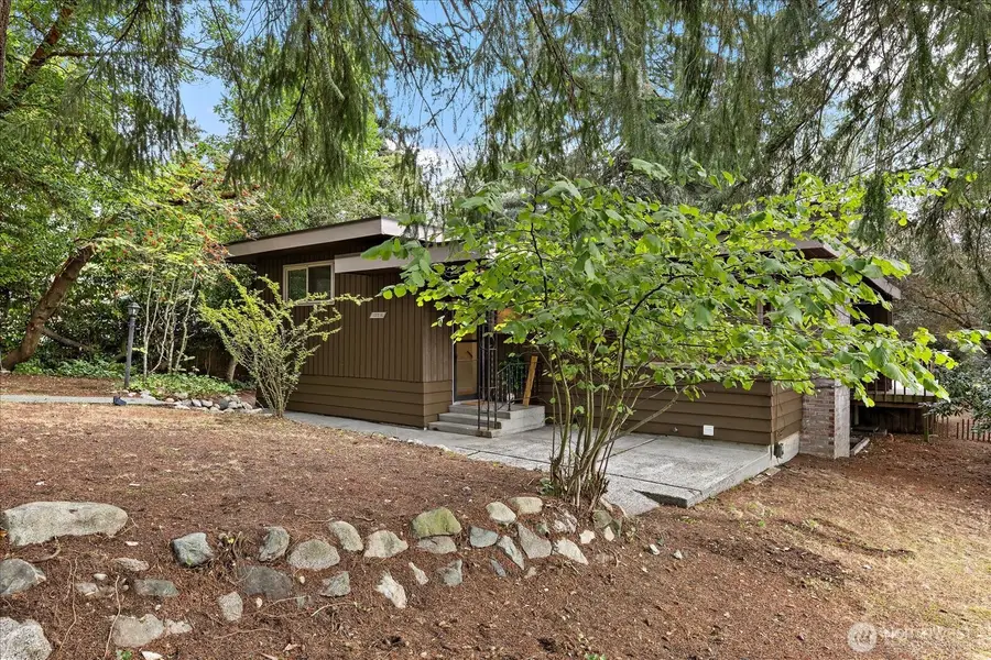 12216 12th Avenue S, Seattle, WA 98168 - #3