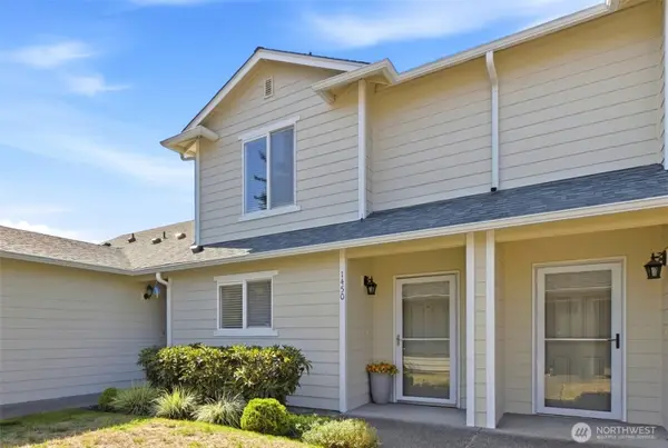 1450 Mountain View Drive, Enumclaw, WA 98022
