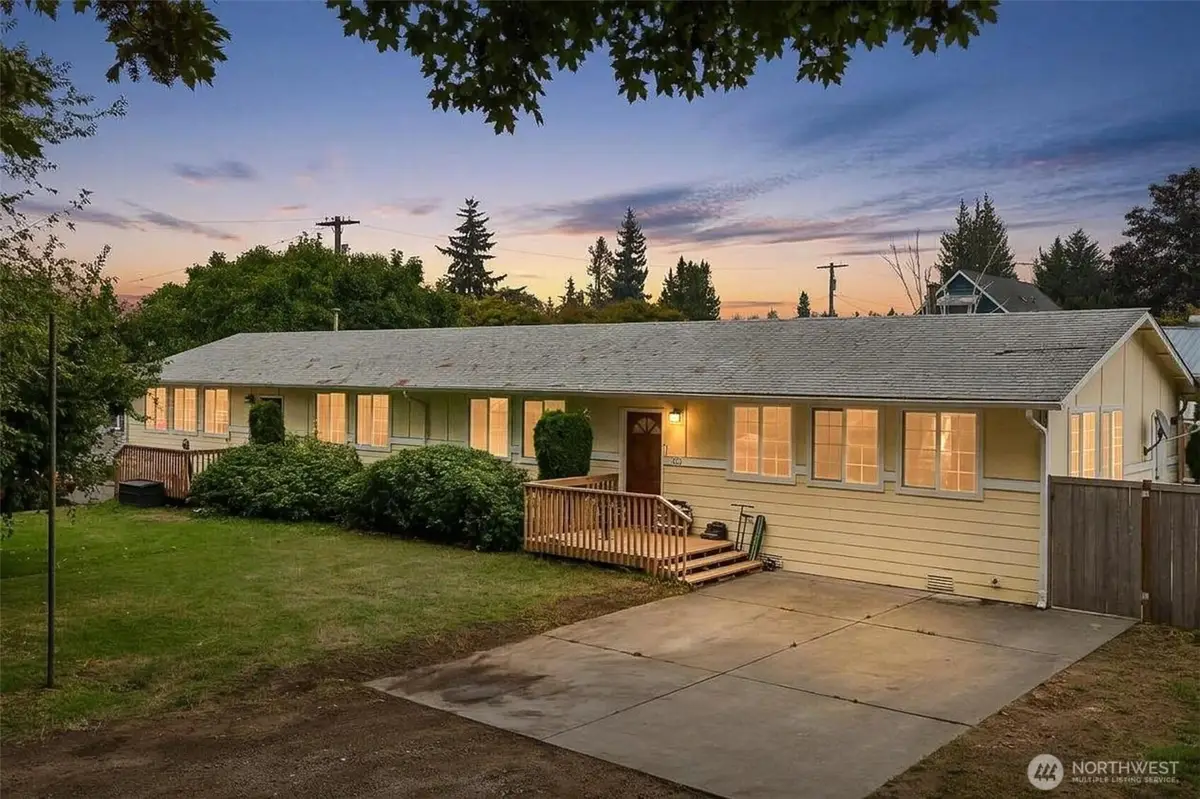 602 Alexander Avenue, Kent, WA 98030 - #1