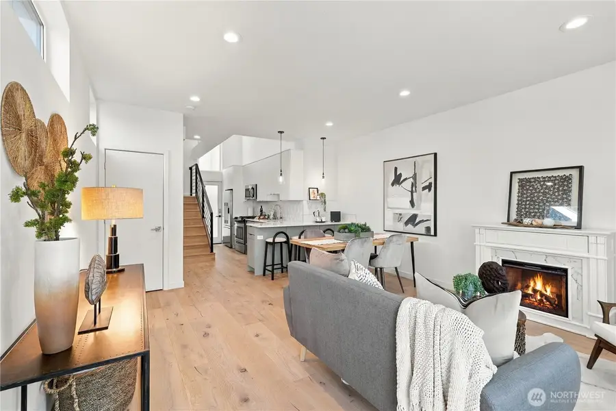 4608 Evanston Avenue N, Seattle, WA 98103 - #2
