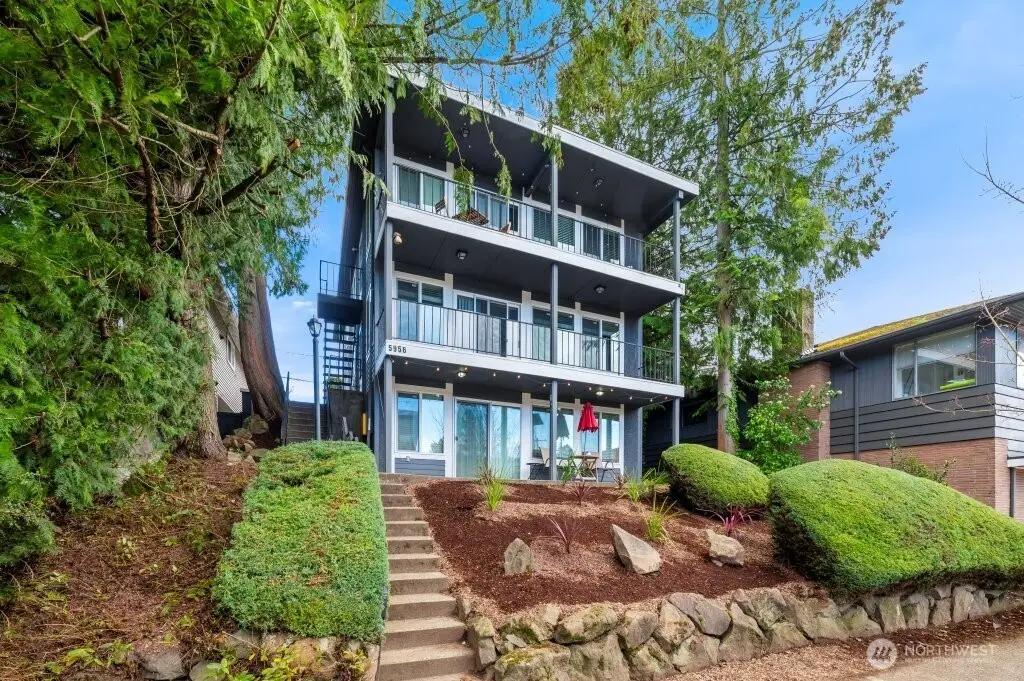 5954 Fauntleroy Way Sw, Seattle, WA 98136 - #1