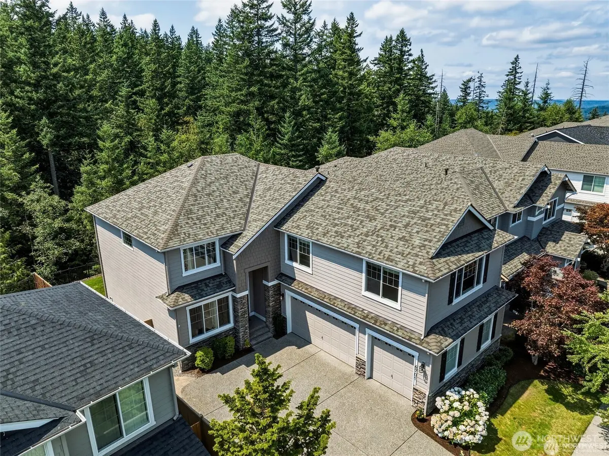 6701 W Crest View Loop Se, Snoqualmie, WA 98065 - #1