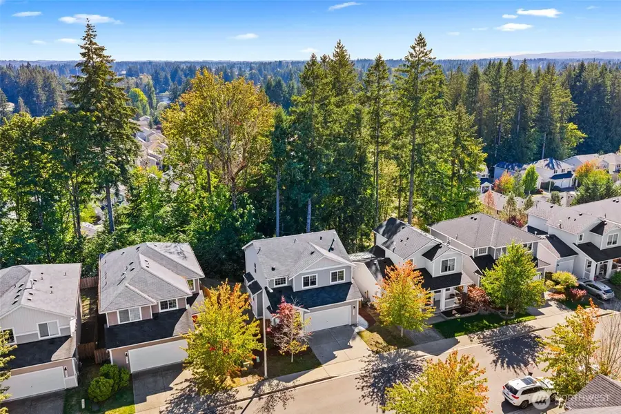 921 Ebbets Drive Sw, Tumwater, WA 98512 - #3