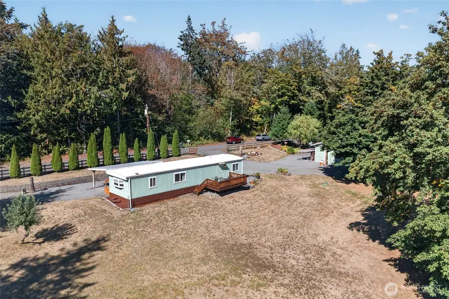 38305 83rd Avenue E, Eatonville, WA 98328 - #3