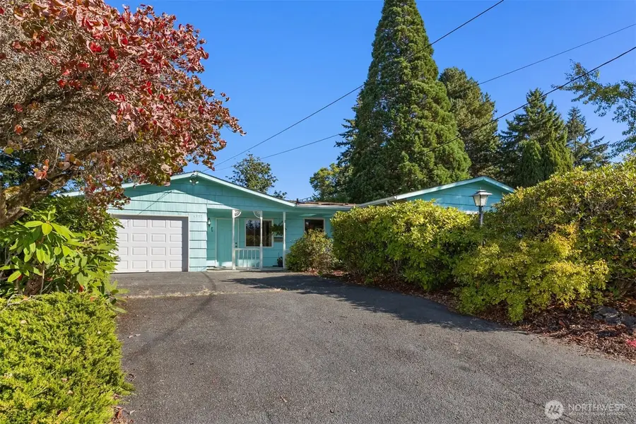 1322 Ivy Road, Bremerton, WA 98310 - #3