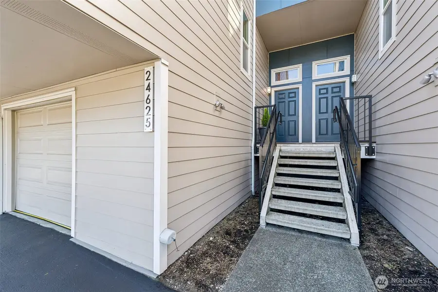 24625 45th Place S #20F2, Kent, WA 98032 - #2