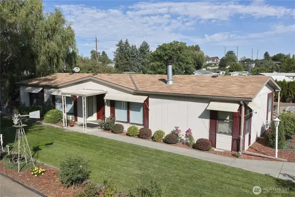 1464 Sandpiper Lane, College Place, WA 99324
