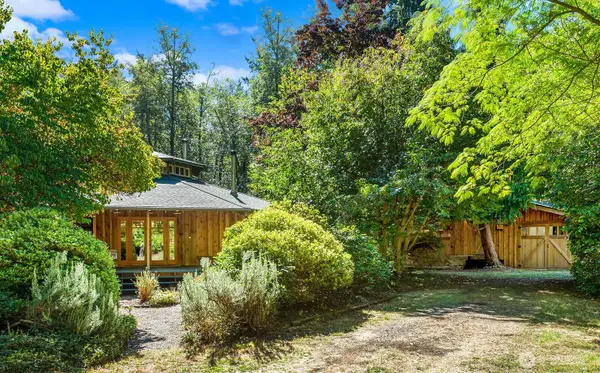 13309 SW 270th St., Vashon, WA 98070