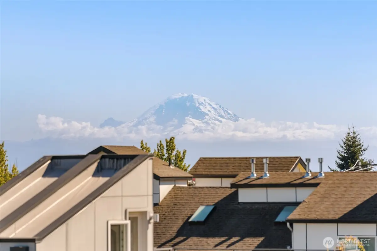 104 19th E, Seattle, WA 98112 - #1