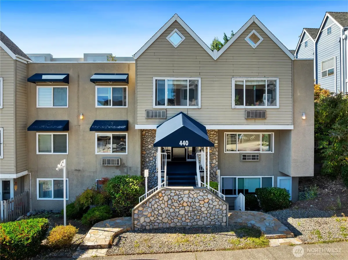 440 St Helens Avenue #202, Tacoma, WA 98402 - #1