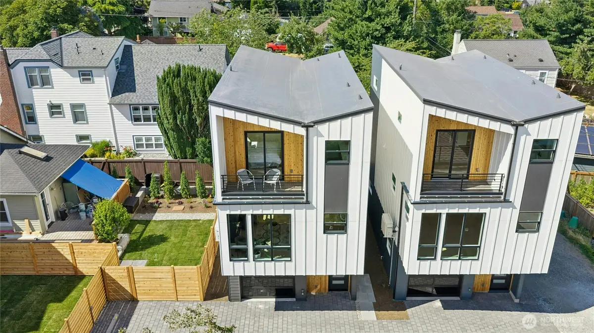 9242 Dayton Avenue N #A, Seattle, WA 98103 - #1