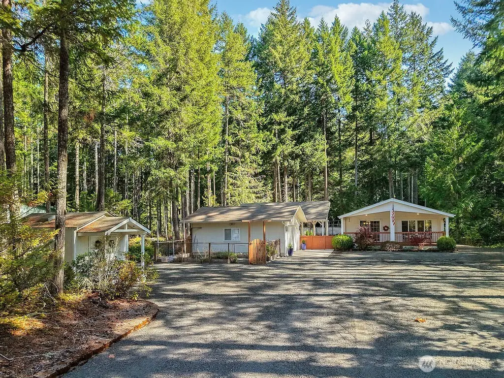 81 N Goldeneye Drive, Hoodsport, WA 98548 - #1
