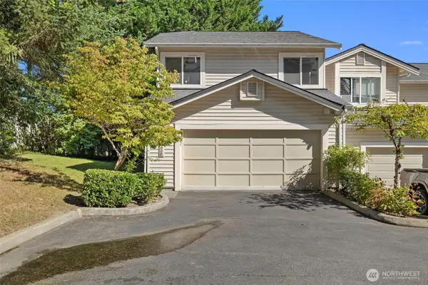 12438 NE 7th Place, Bellevue, WA 98005