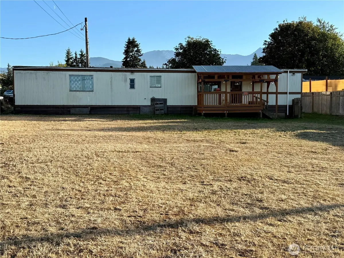 2362 E 6th Ave, Port Angeles, WA 98362 - #1