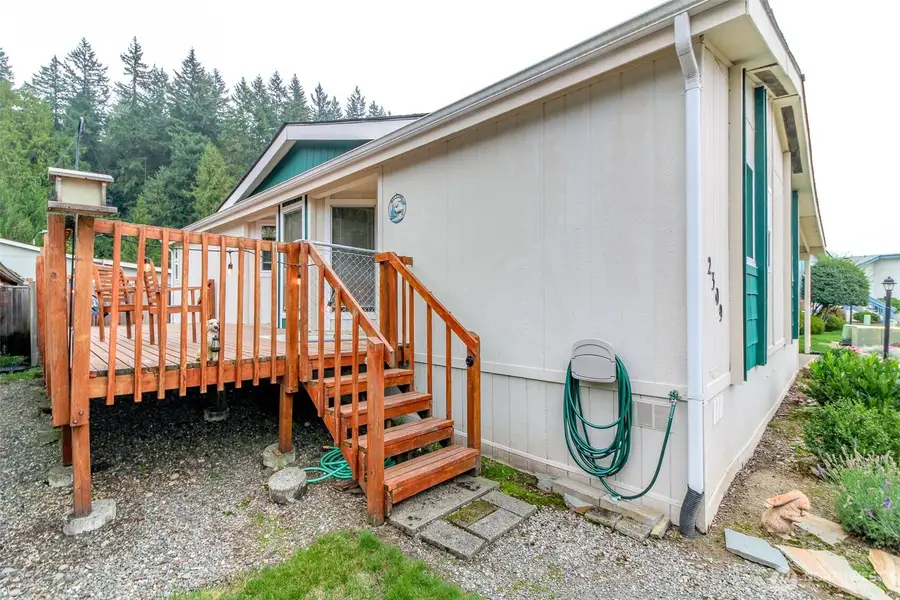 2309 Estero Avenue, Enumclaw, WA 98022 - #3