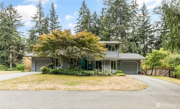 4188 Winns Hollow Lane, Clinton, WA 98236