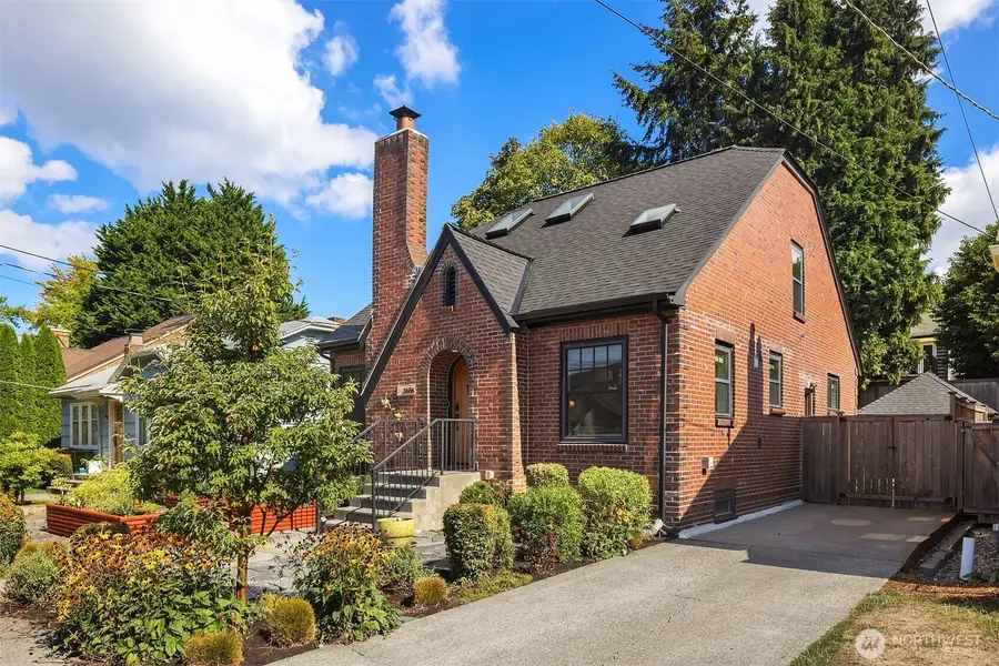3606 42nd Avenue Sw, Seattle, WA 98116 - #3