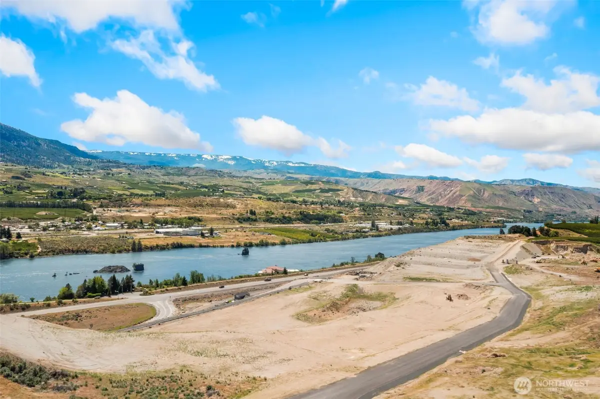 167 S Valiant Drive, East Wenatchee, WA 98802 - #1