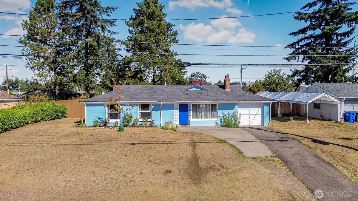 8105 Fairway Drive Sw, Lakewood, WA 98498 - #1