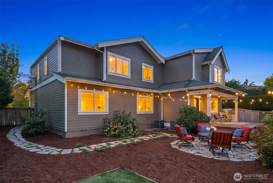 9620 NE 26th Street, Clyde Hill, WA 98004 - #3