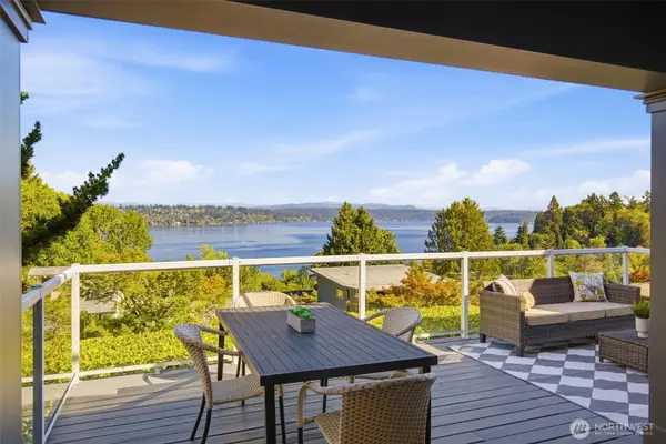 2039 34th Avenue S, Seattle, WA 98144