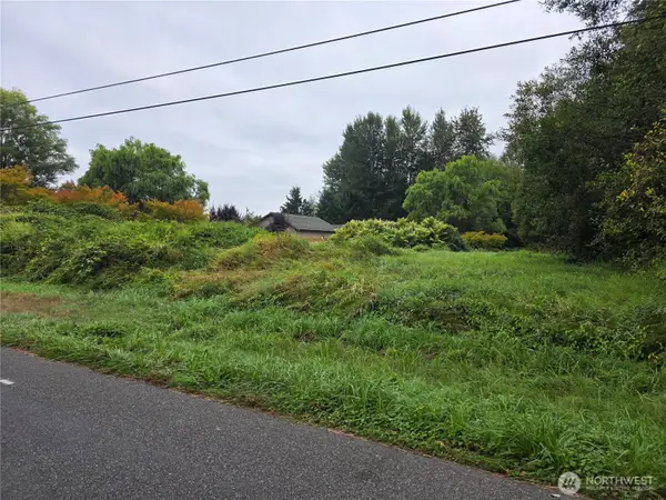 1003 12th Avenue Sw, Puyallup, WA 98372
