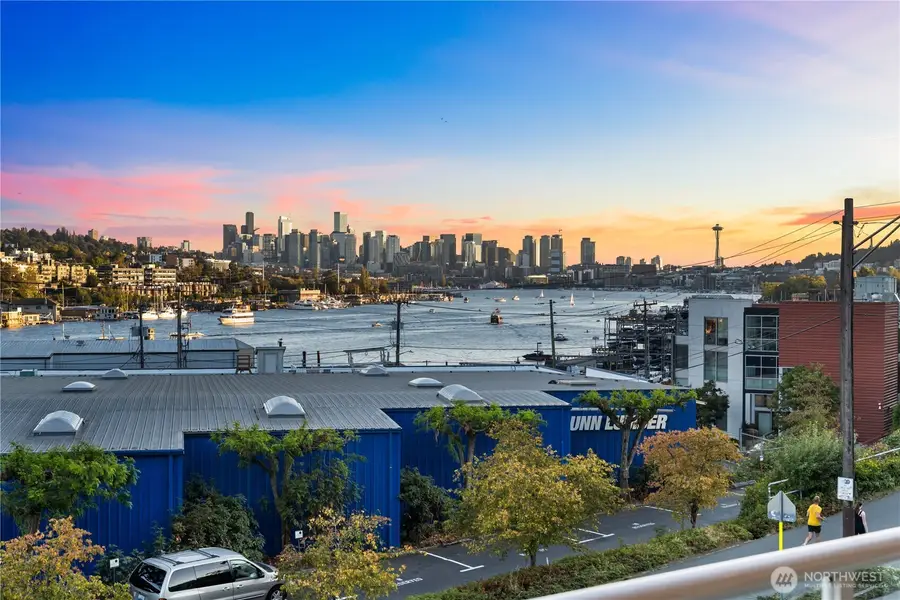 200 N Pacific St Se #303, Seattle, WA 98105 - #3