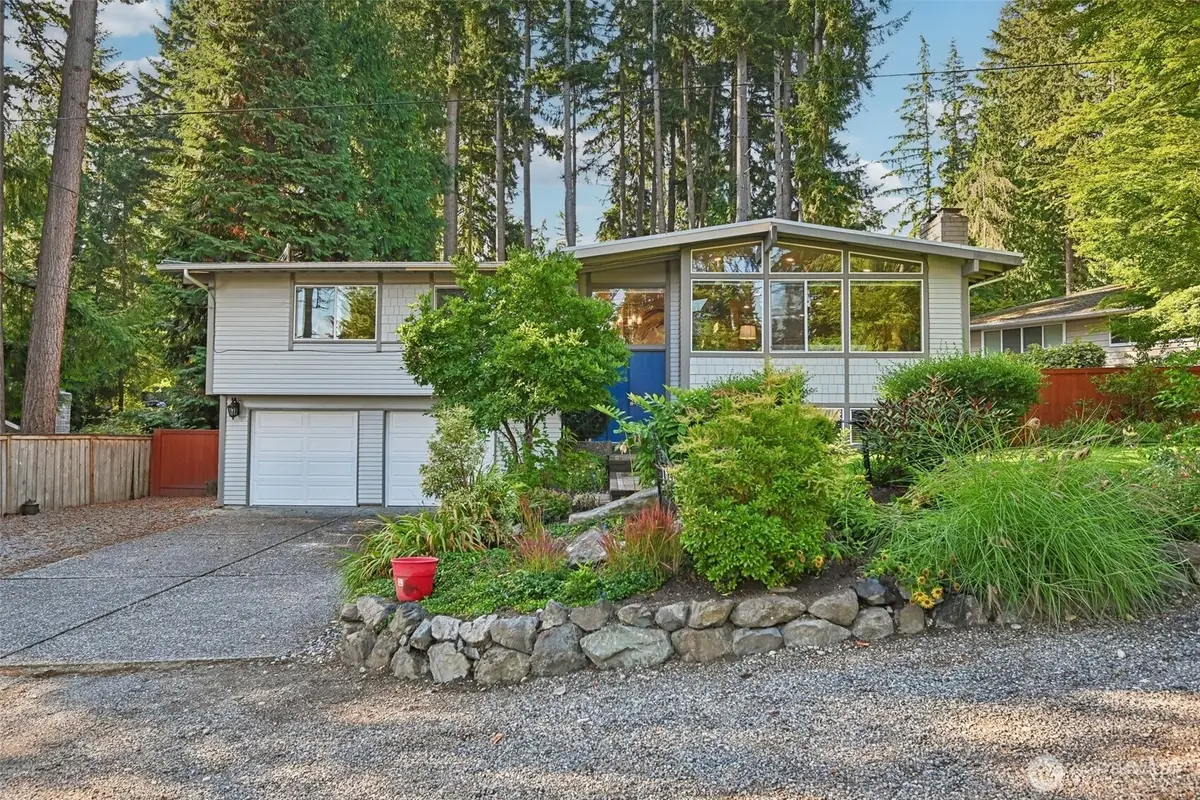 16217 SE 42nd Place, Bellevue, WA 98006 - #1
