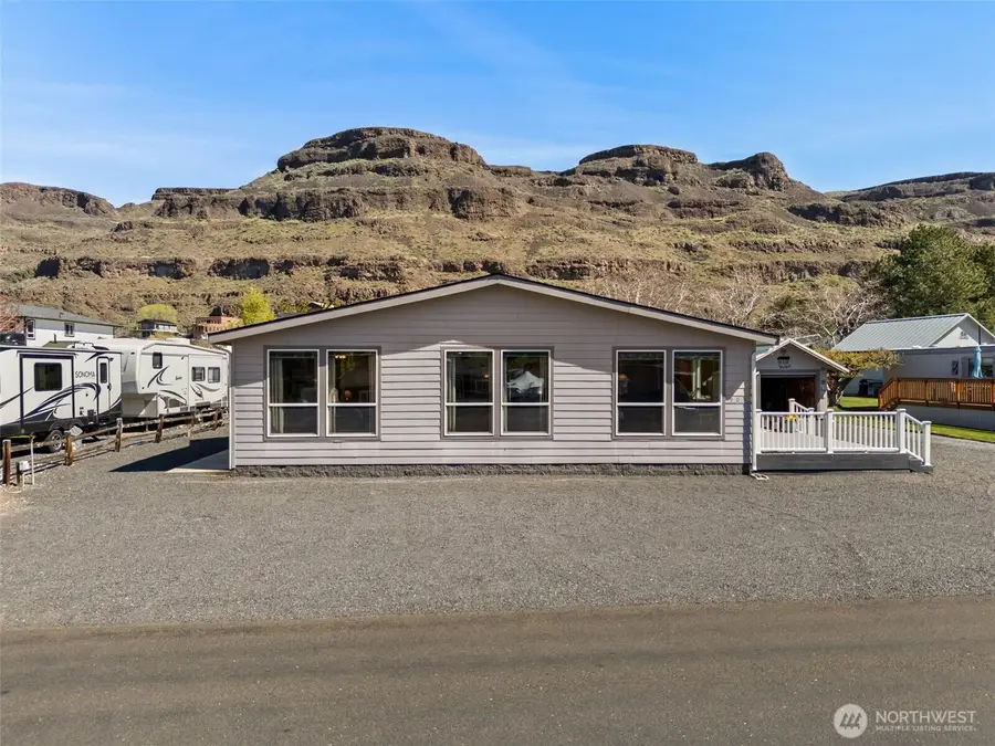905 Hunter Avenue Sw, Quincy, WA 98848 - #3