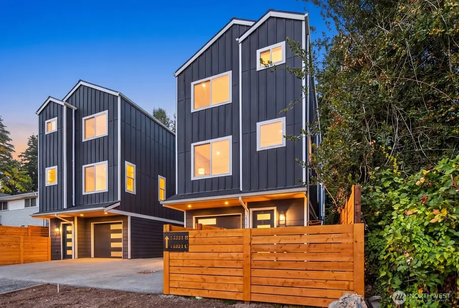 13321 3rd Avenue Ne #D, Seattle, WA 98125 - #3
